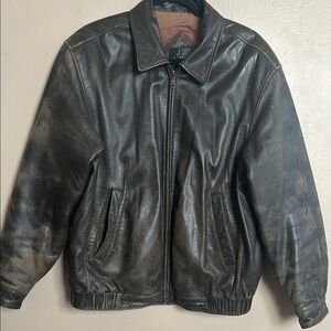 J Ferrar Vintage Distress 90’s Genuine Soft Lambskin Men’s Bomber Jacket. Sz. M.